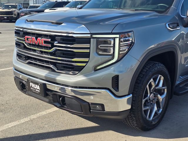 Used 2025 GMC Sierra 1500 SLT RWD image 11