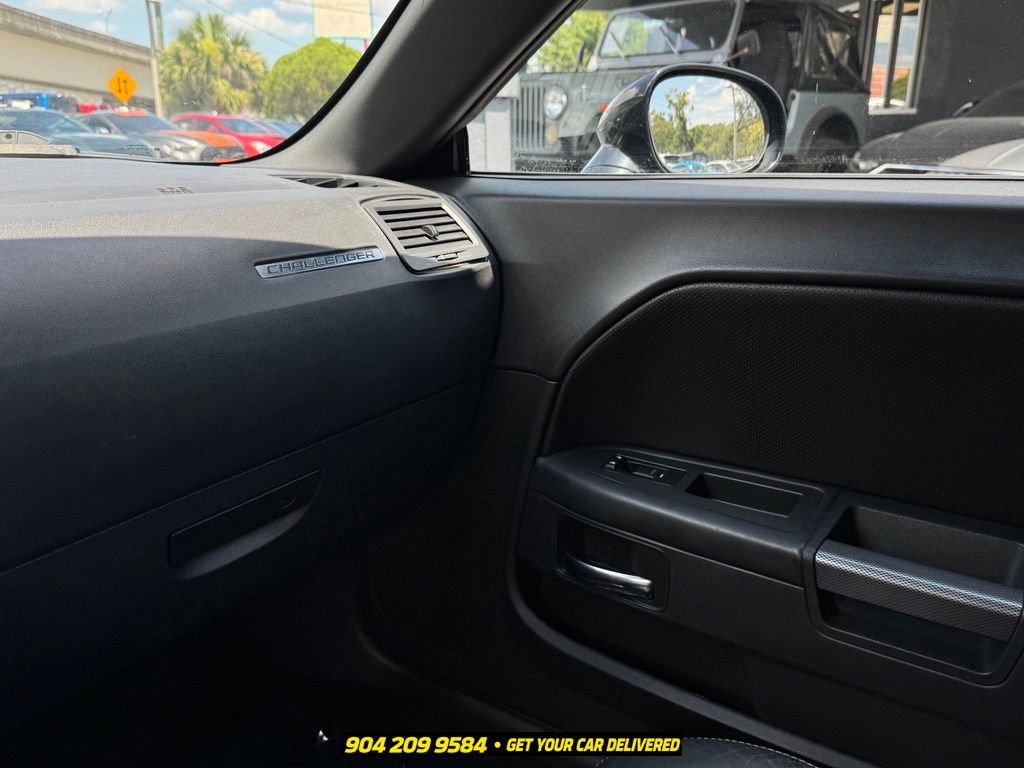 Used 2014 Dodge Challenger R/T Plus RWD image 22