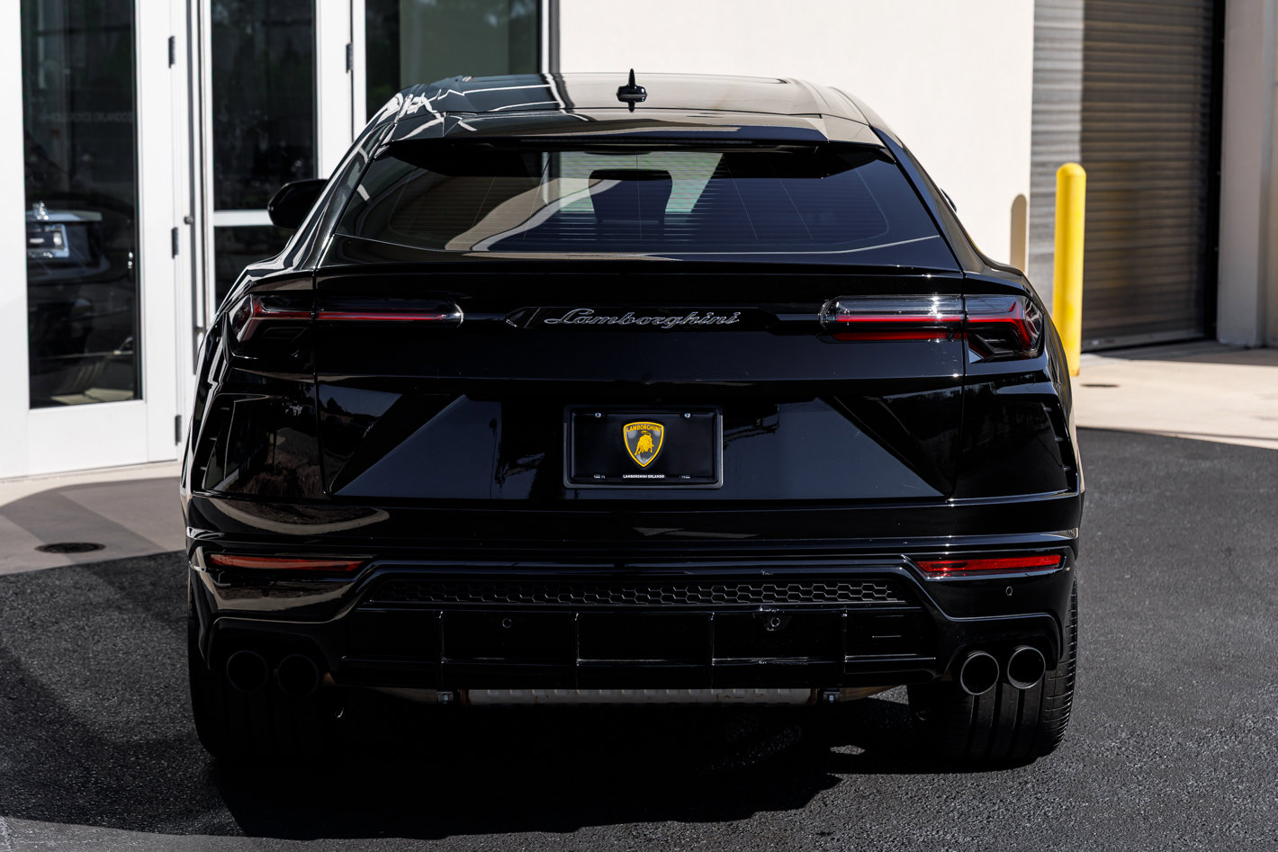 Used 2022 Lamborghini Urus image 8