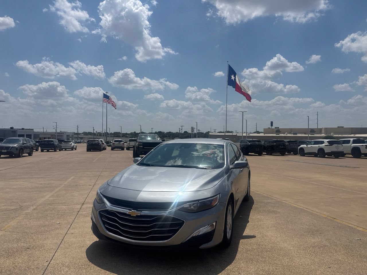 Used 2025 Chevrolet Malibu LS FWD image 6