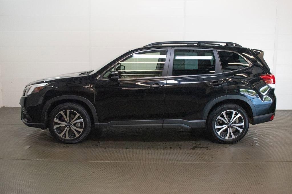 Used 2023 Subaru Forester Limited AWD/4WD image 7