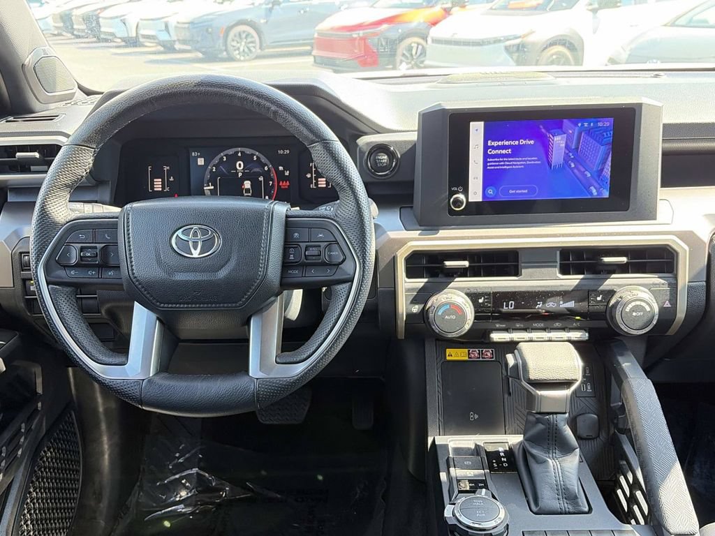Used 2024 Toyota Tacoma SR5 AWD/4WD image 17