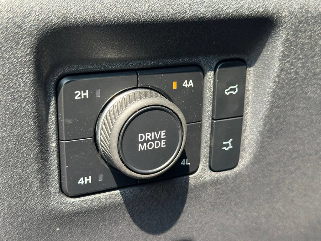 Used 2025 Ford Expedition King Ranch AWD/4WD image 34