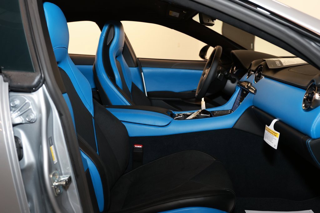 New 2025 Karma Revero Luxury image 16