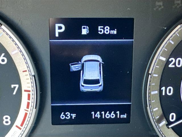 Used 2020 Hyundai Venue SEL image 12