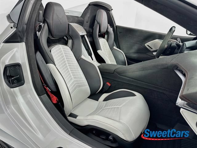 Used 2023 Chevrolet Corvette Z06 RWD image 20
