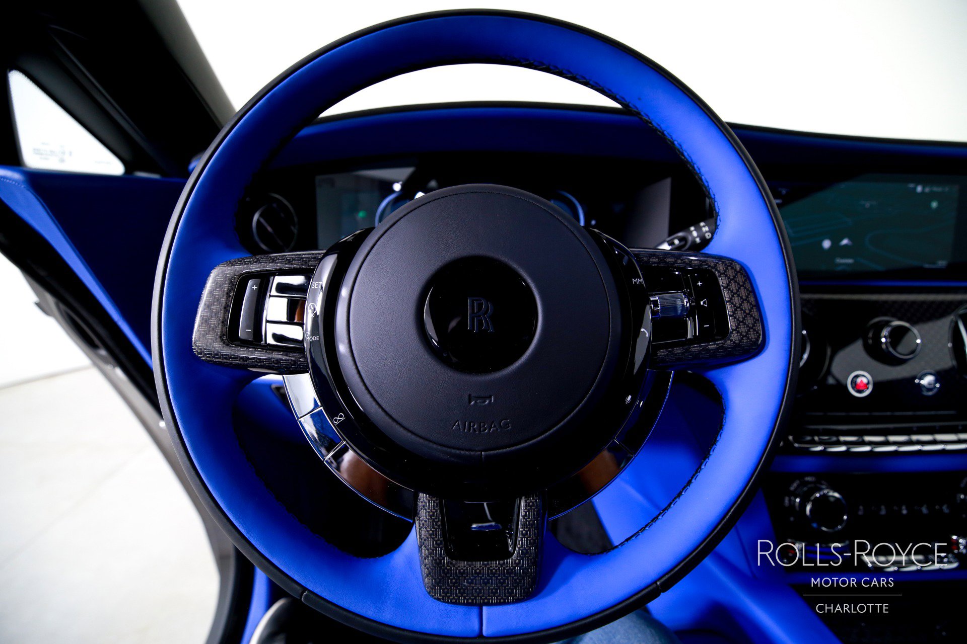 New 2025 Rolls-Royce Spectre Black Badge w/ Spectre Enhancement Package image 15