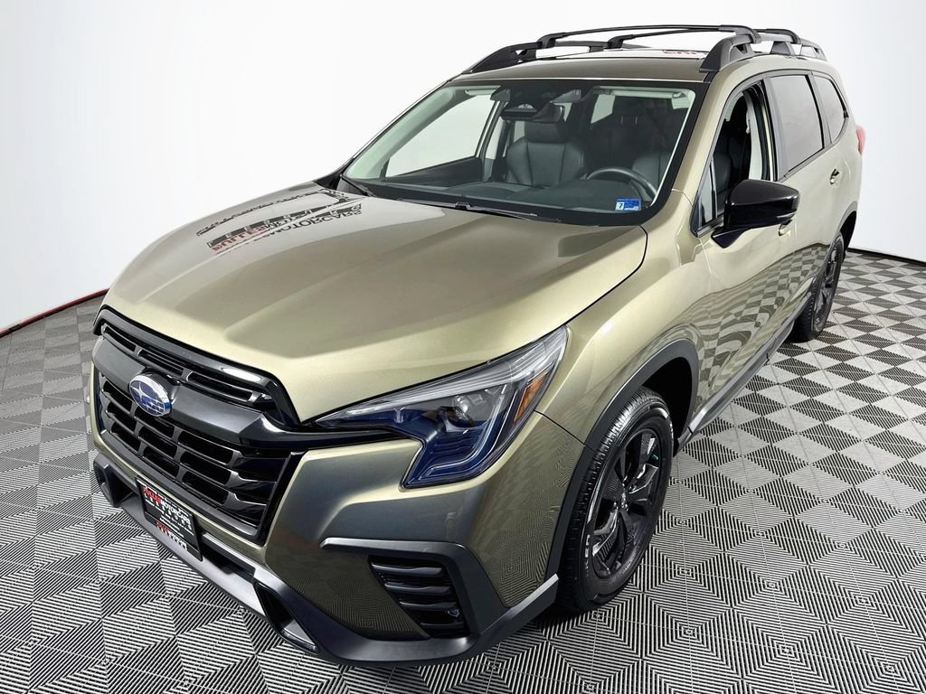 Used 2026 Subaru Ascent Premium AWD/4WD image 3