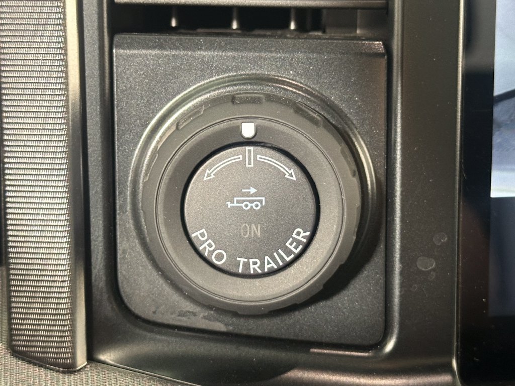 Used 2022 Ford F150 Platinum w/ Max Trailer Tow Package AWD/4WD image 33