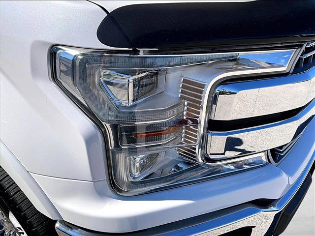 Used 2018 Ford F150 Lariat w/ Equipment Group 502A Luxury AWD/4WD image 28