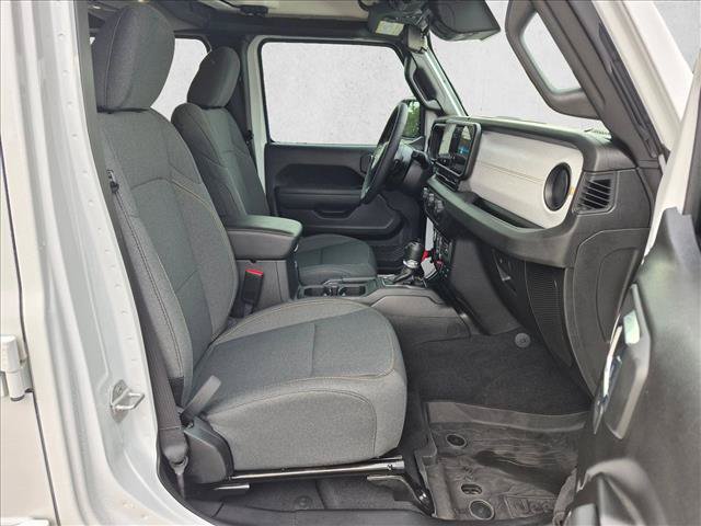 Used 2025 Jeep Wrangler Unlimited Sport AWD/4WD image 21