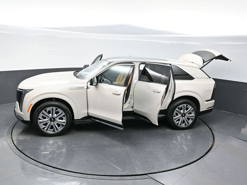 New 2026 Cadillac Escalade IQ Luxury 2 w/ LPO, Radiant Package AWD/4WD image 52