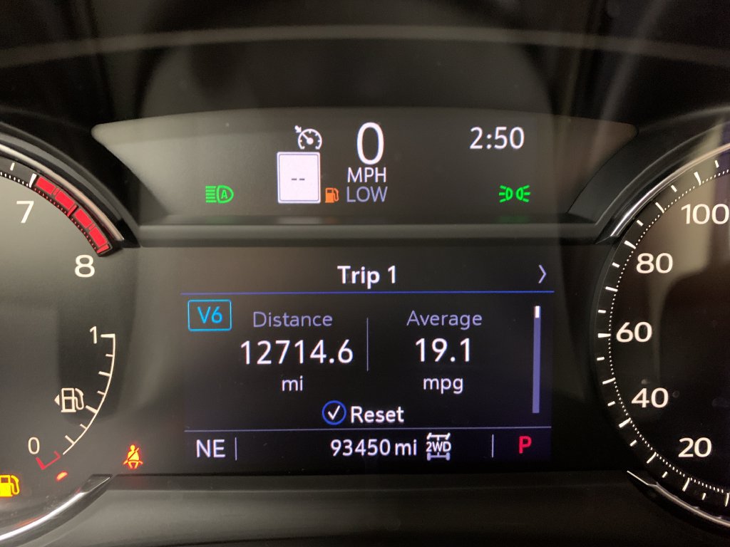 Used 2020 Cadillac XT5 Premium Luxury AWD/4WD image 35