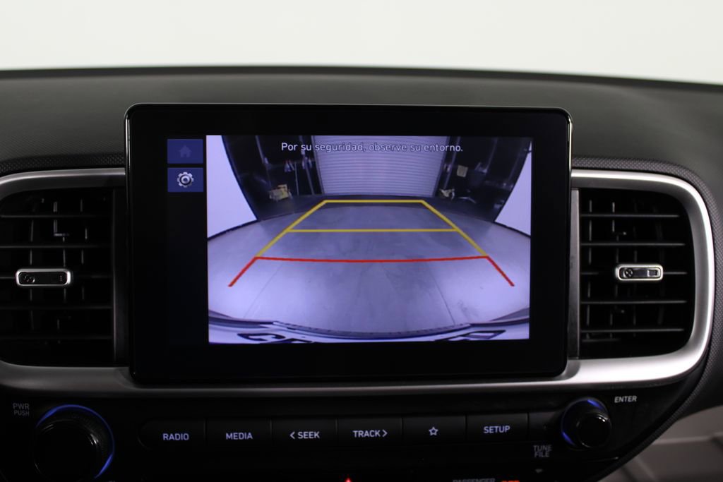 Certified 2024 Hyundai Venue SEL FWD image 28