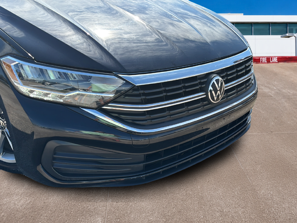 Used 2024 Volkswagen Jetta SE FWD image 30