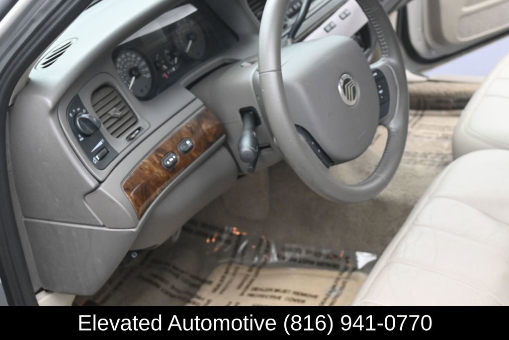 Used 2011 Mercury Grand Marquis LS RWD image 11
