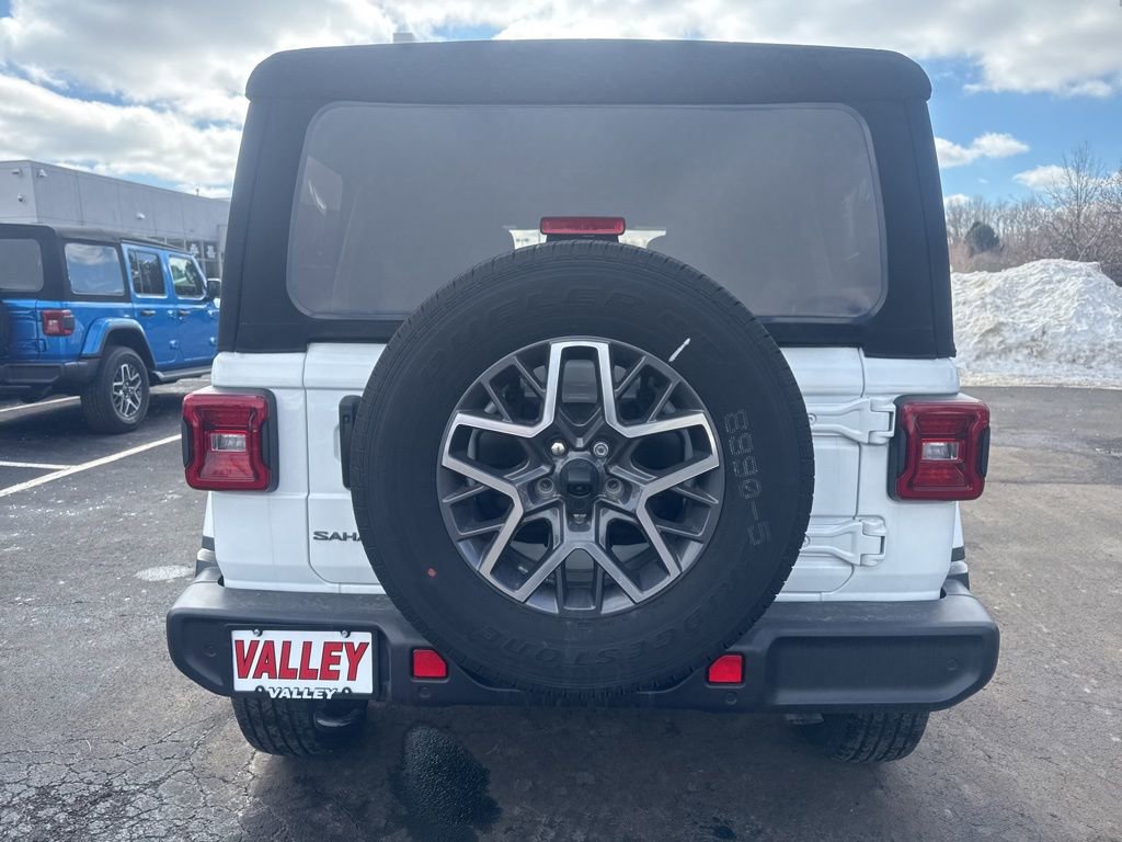 New 2025 Jeep Wrangler Sahara image 13
