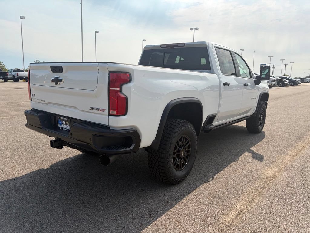 New 2026 Chevrolet Silverado 2500 ZR2 AWD/4WD image 5