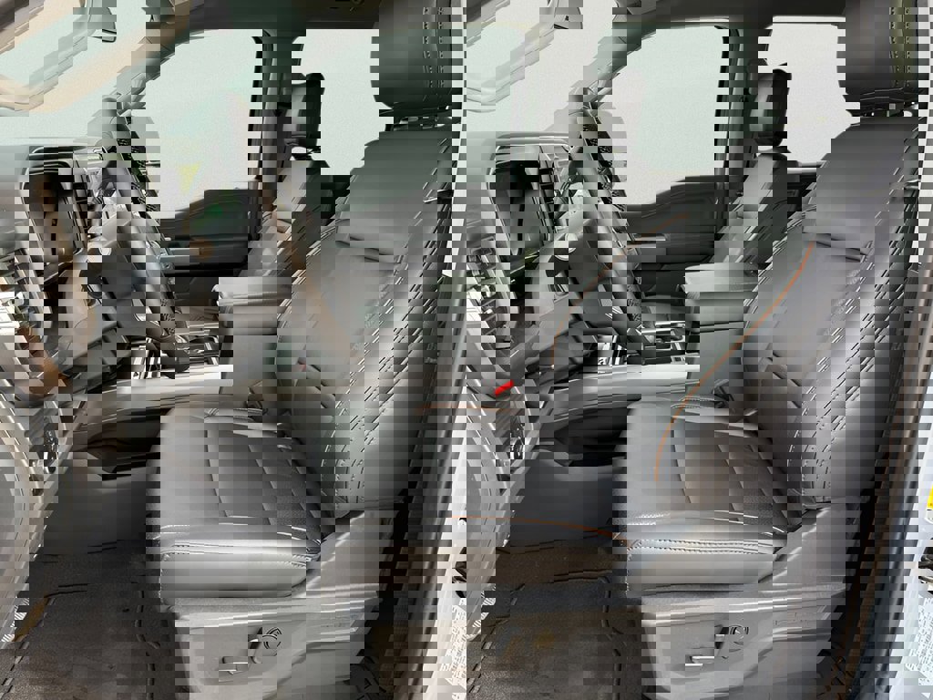 New 2026 Ford F350 Lariat w/ Lariat Ultimate Package image 10