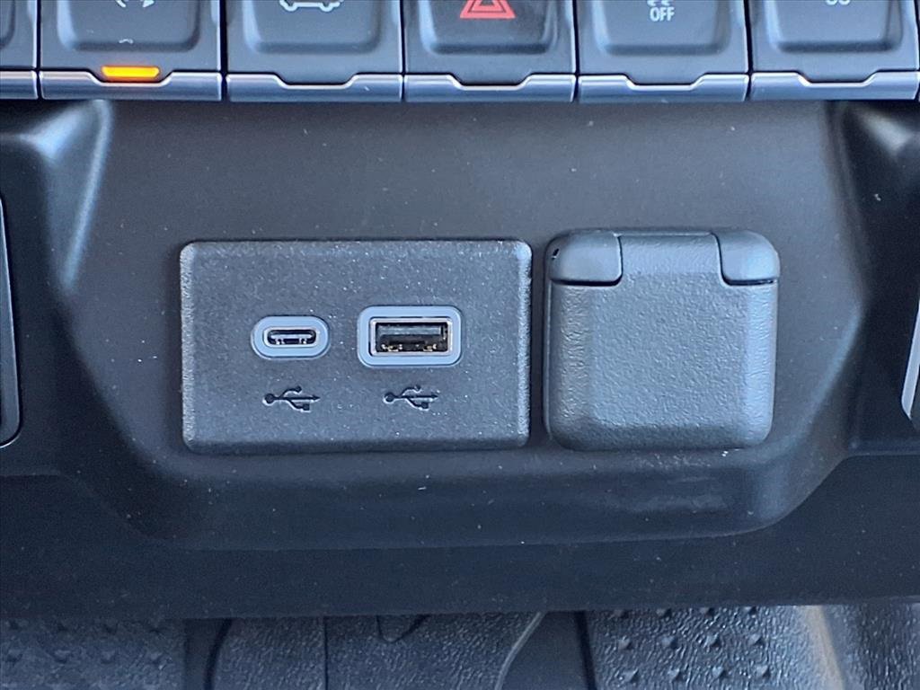 New 2026 Chevrolet Silverado 1500 Custom image 18