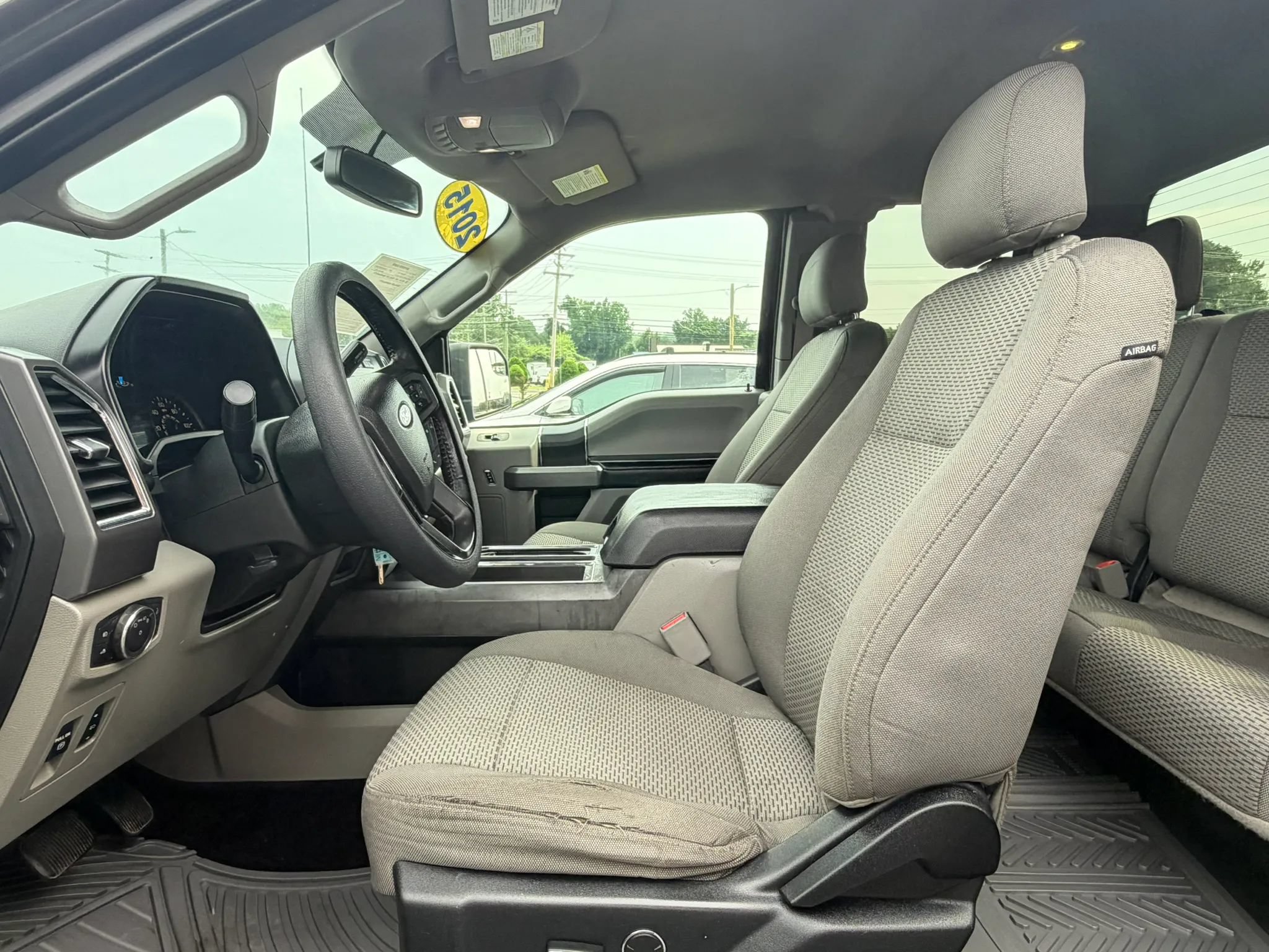 Used 2015 Ford F150 XLT w/ Equipment Group 301A Mid RWD image 20