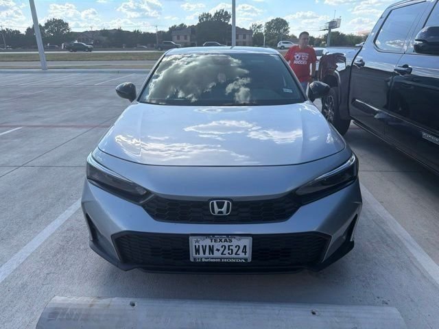Used 2025 Honda Civic Sport image 3