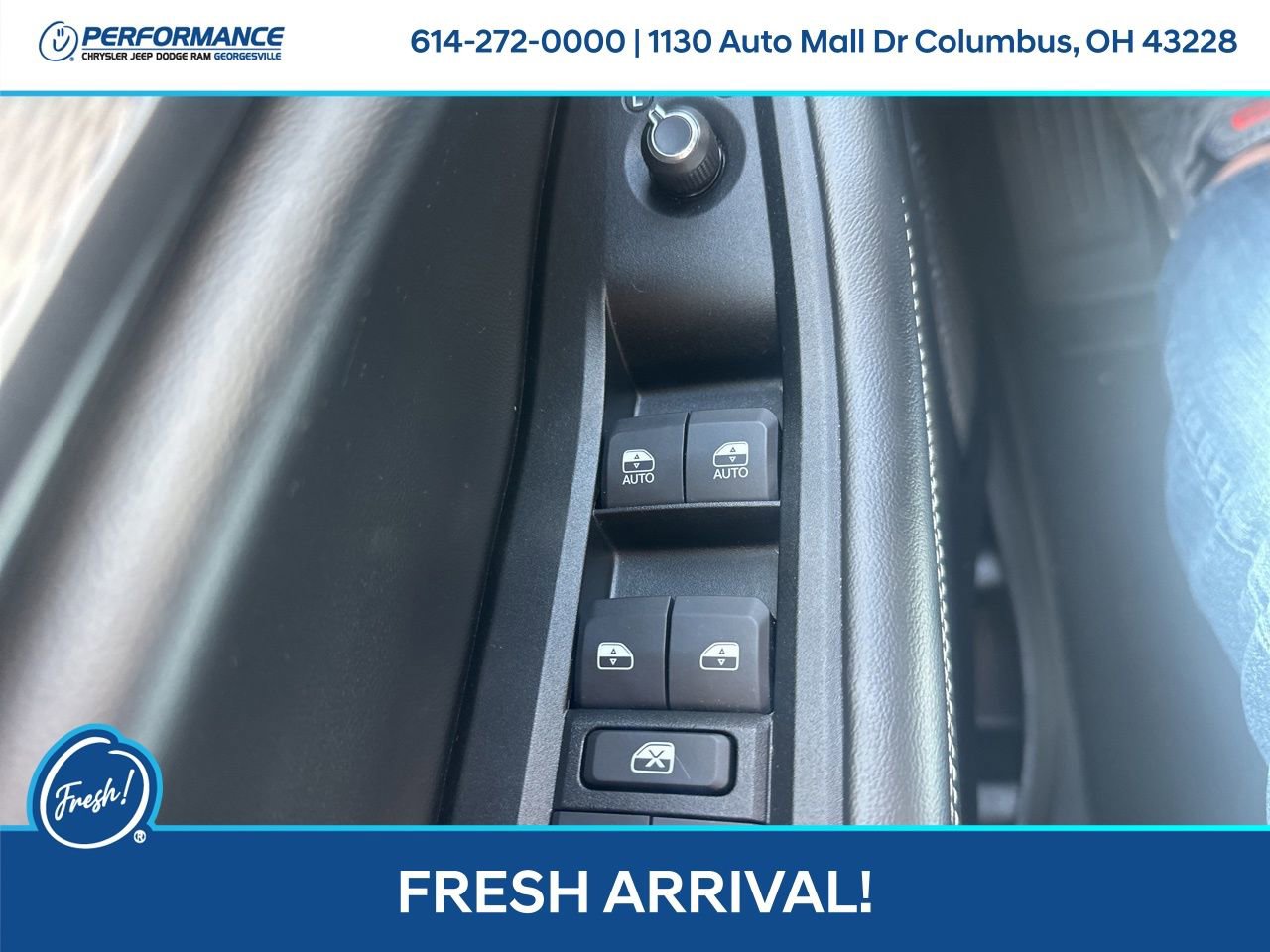 Used 2024 Jeep Grand Cherokee L Laredo w/ Luxury Tech Group I image 23