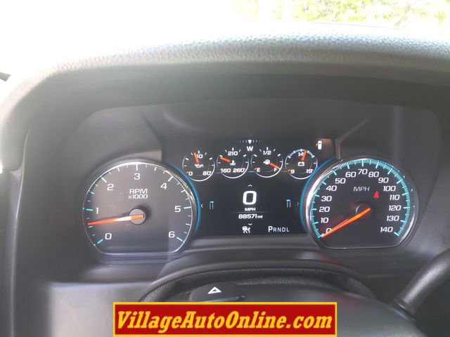 Used 2018 Chevrolet Suburban Premier AWD/4WD image 30