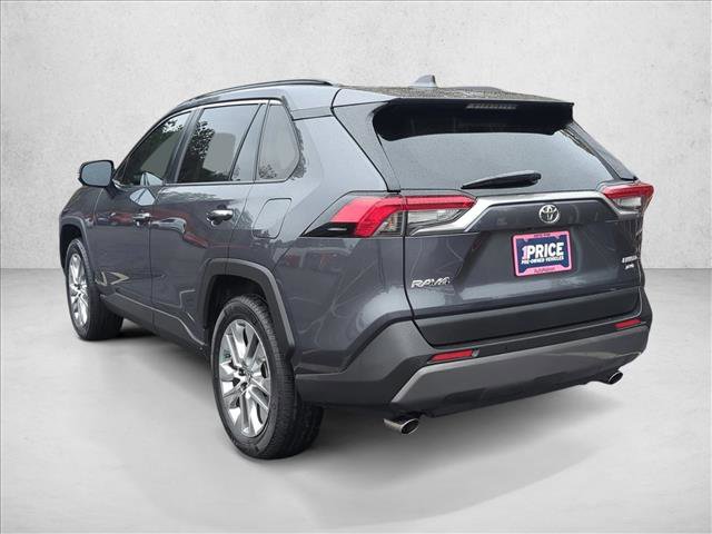 Used 2019 Toyota RAV4 Limited image 8