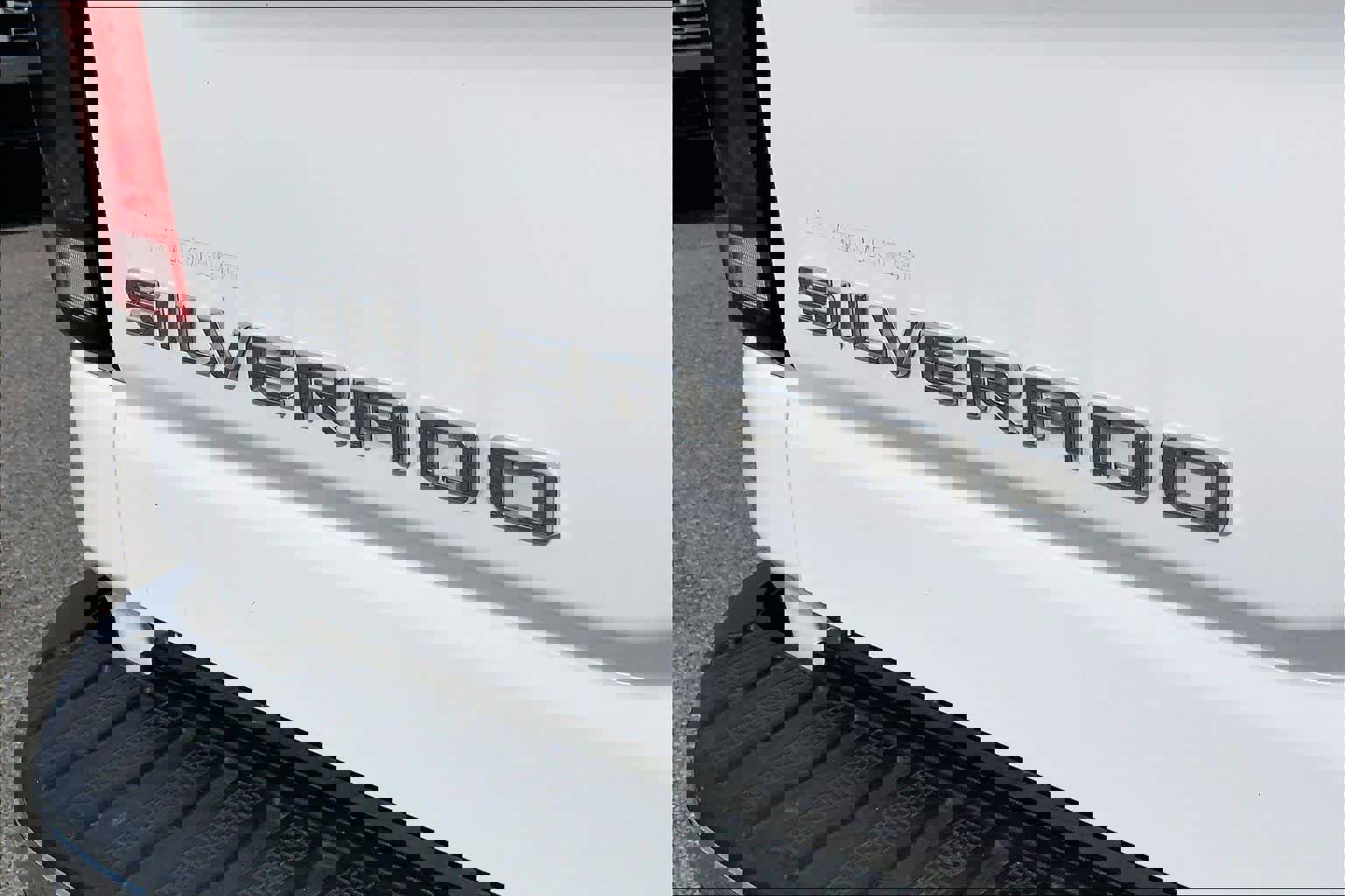 Used 2025 Chevrolet Silverado 2500 LTZ w/ LTZ Premium Package image 30