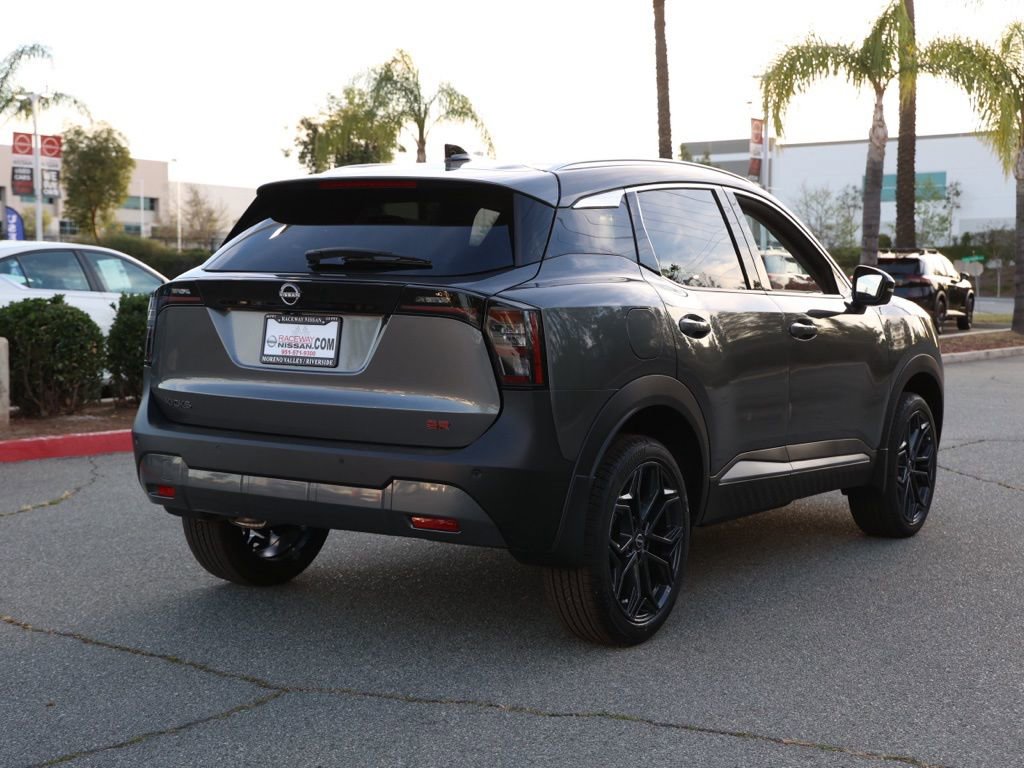 New 2026 Nissan Kicks SR image 4