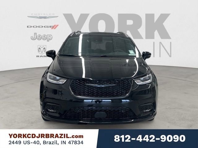 New 2026 Chrysler Pacifica Select w/ S Appearance Package image 8