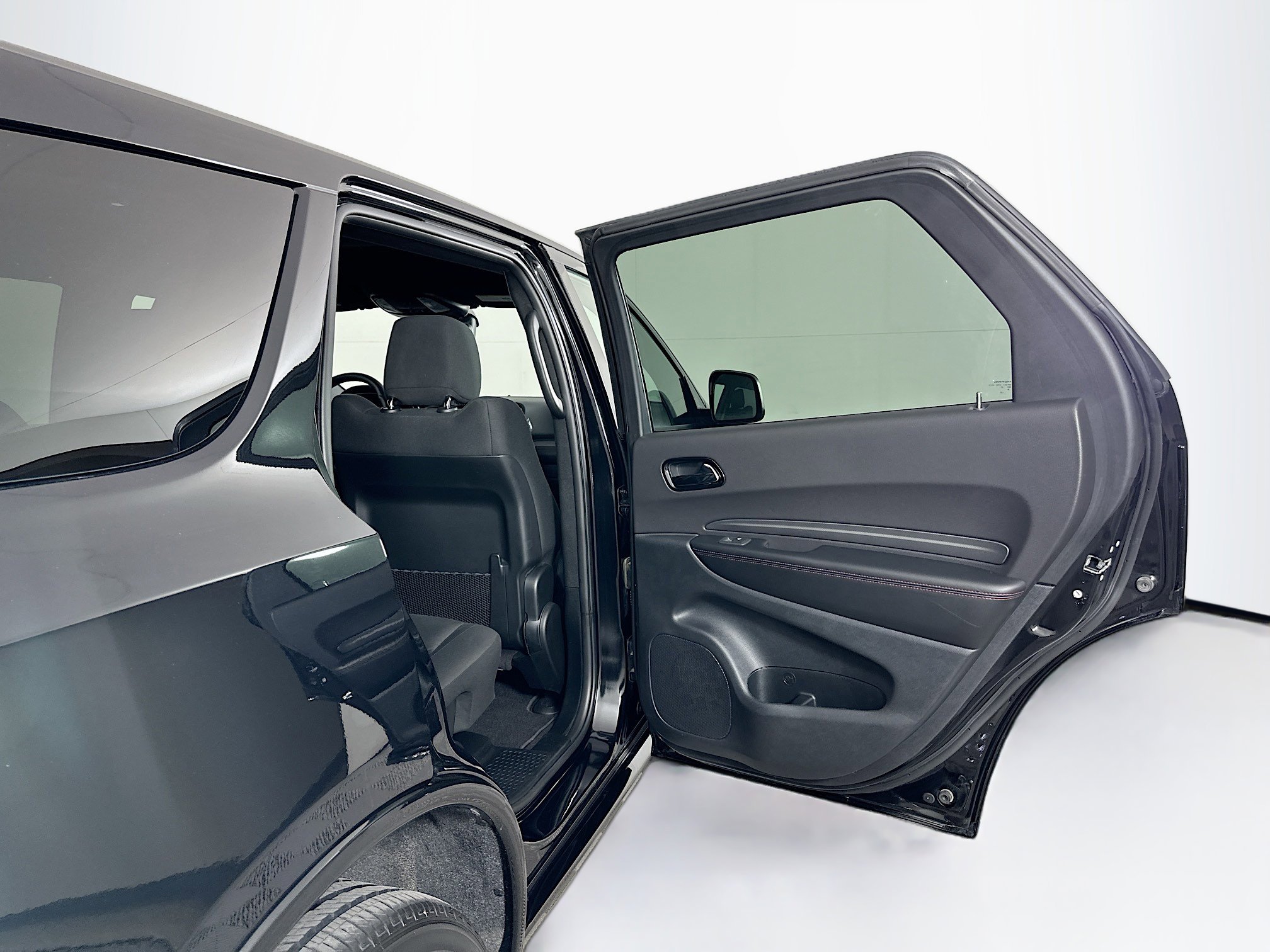 Used 2025 Dodge Durango GT AWD/4WD image 32