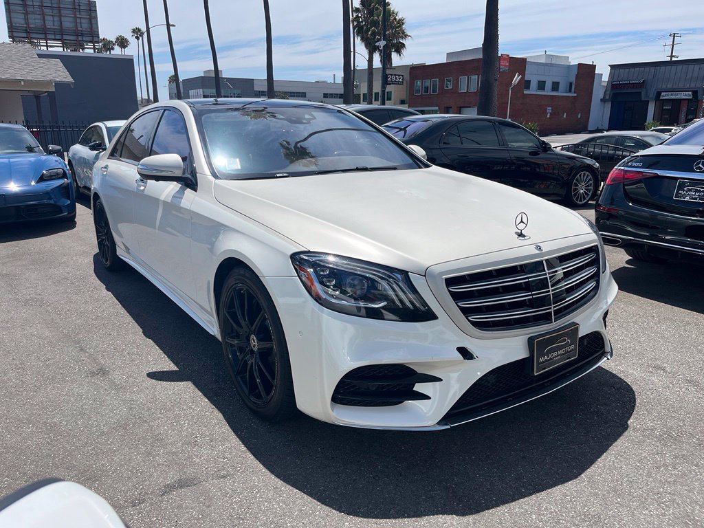 Used 2019 Mercedes-Benz S 560 Sedan image 3