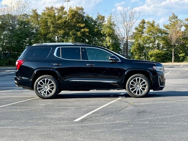 Used 2023 GMC Acadia Denali w/ Denali Ultimate Package image 9