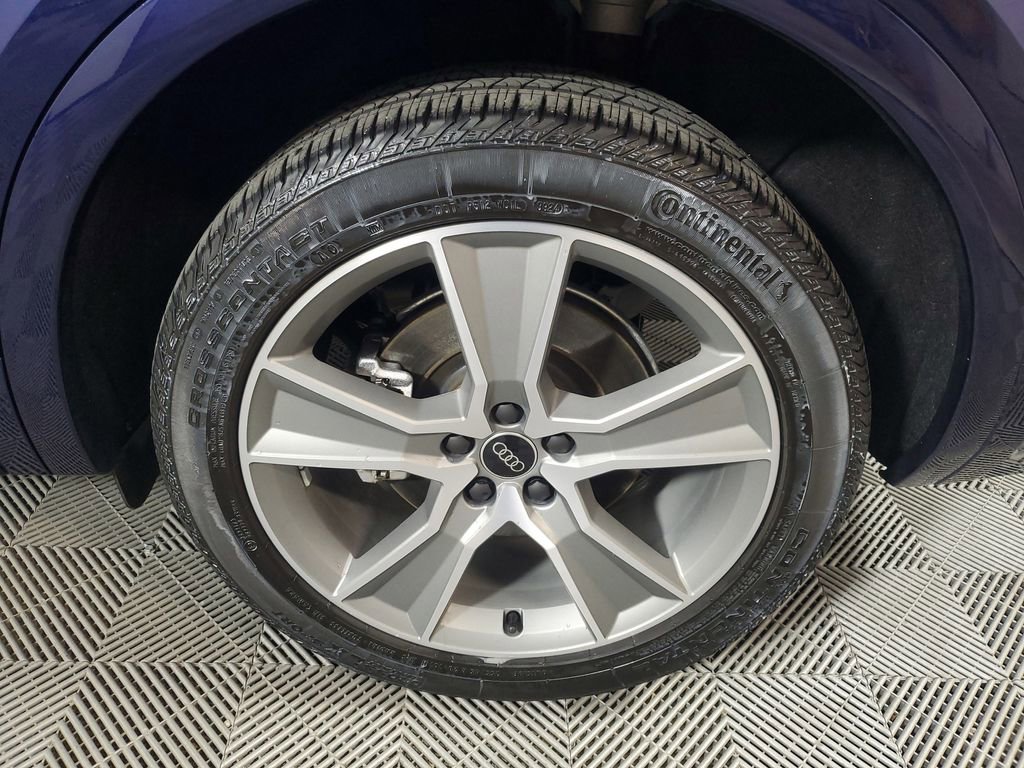 Used 2025 Audi Q5 2.0T Premium image 11