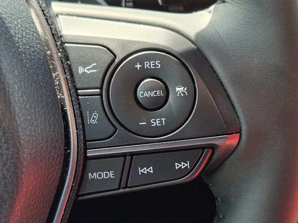 Used 2024 Toyota Camry XSE FWD image 23