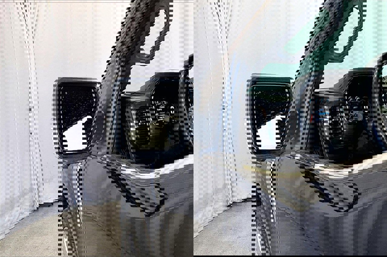 Used 2022 Ford F150 Platinum w/ Equipment Group 701A High image 10