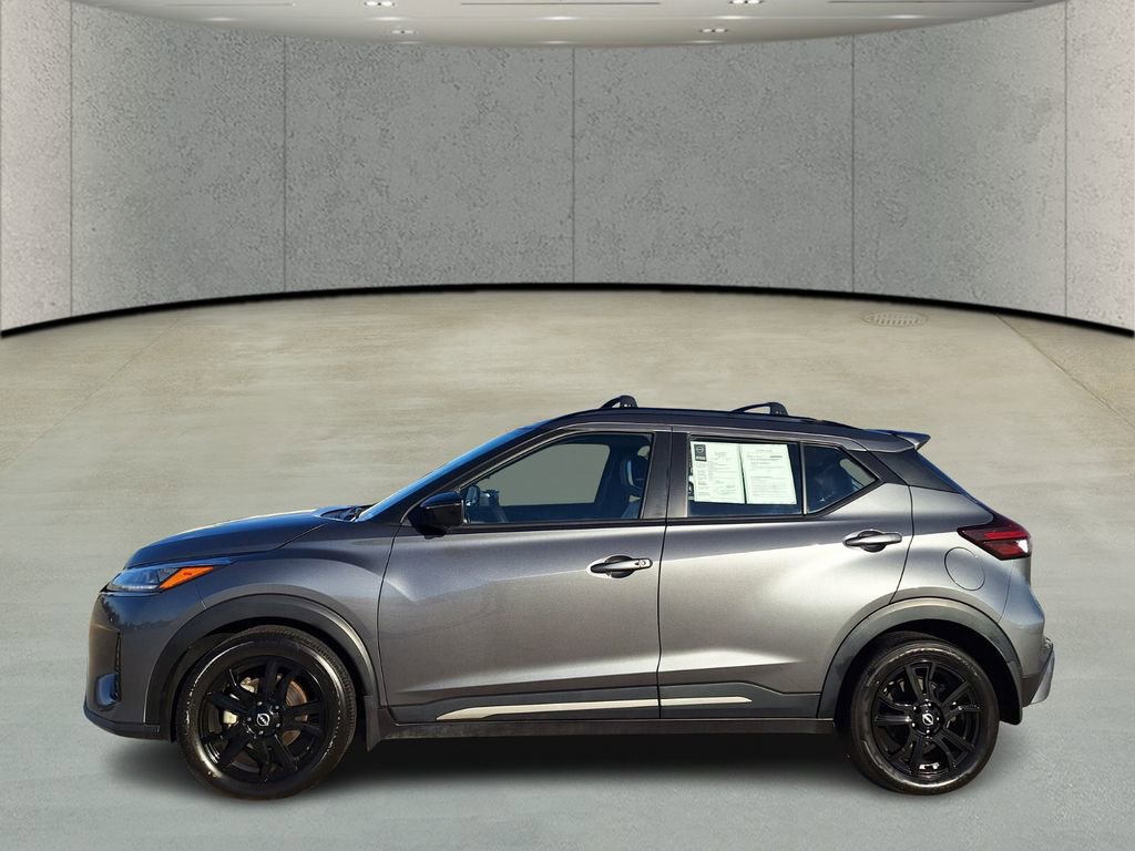 Used 2024 Nissan Kicks SR w/ SR Premium Package image 8