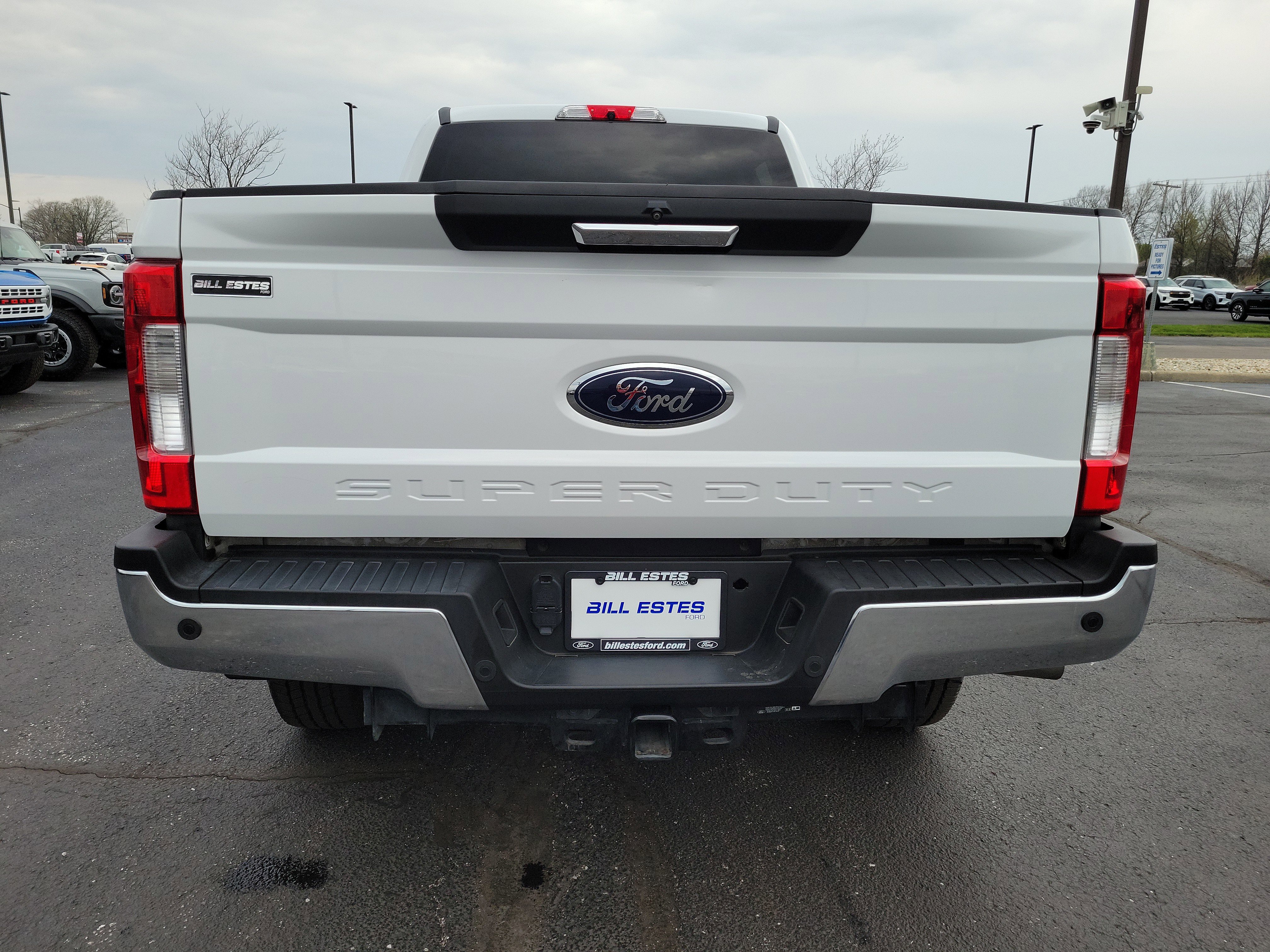 Used 2019 Ford F250 XLT w/ XLT Premium Package image 3