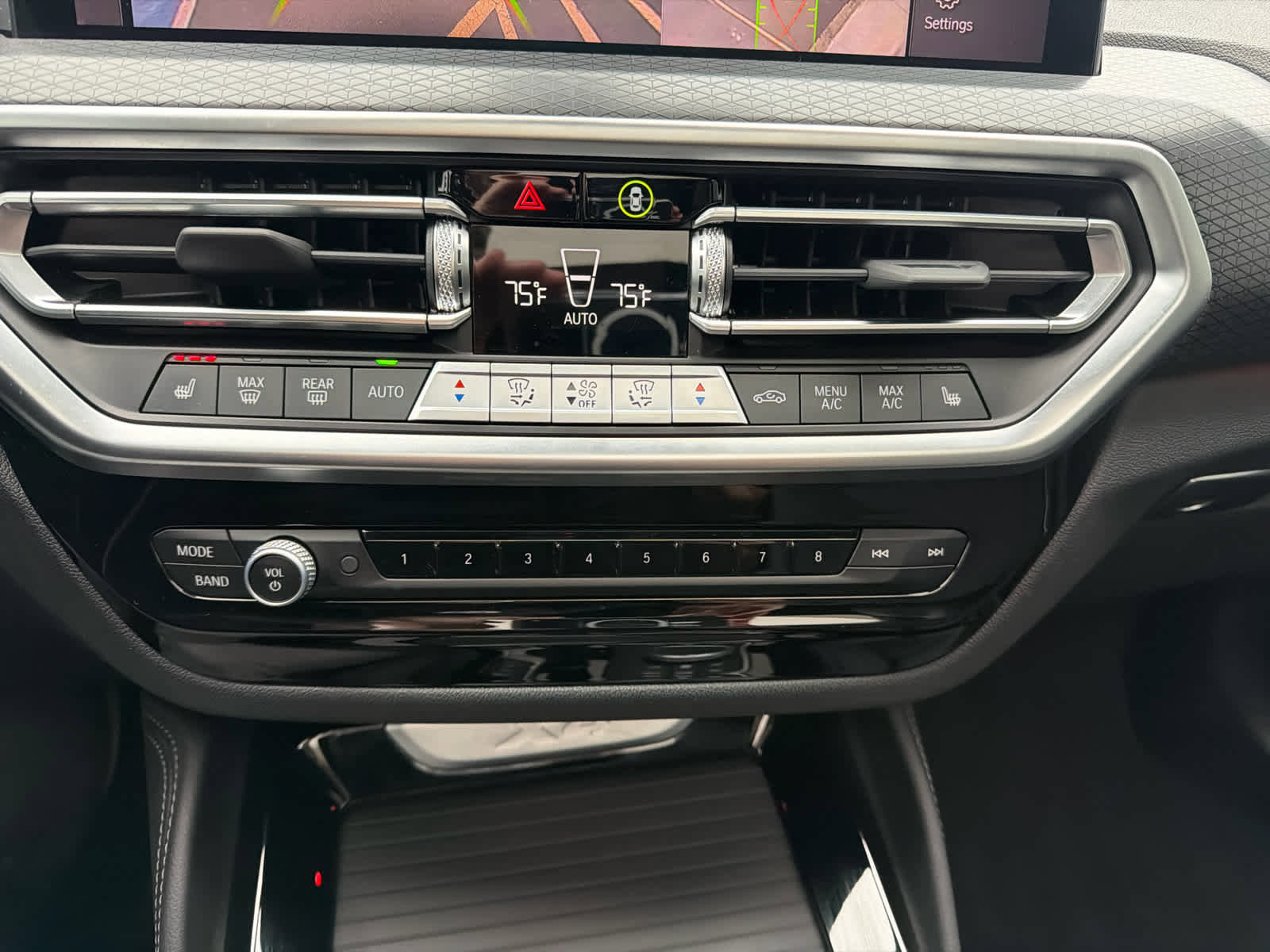 Certified 2023 BMW X4 xDrive30i w/ M Sport Package AWD/4WD image 30