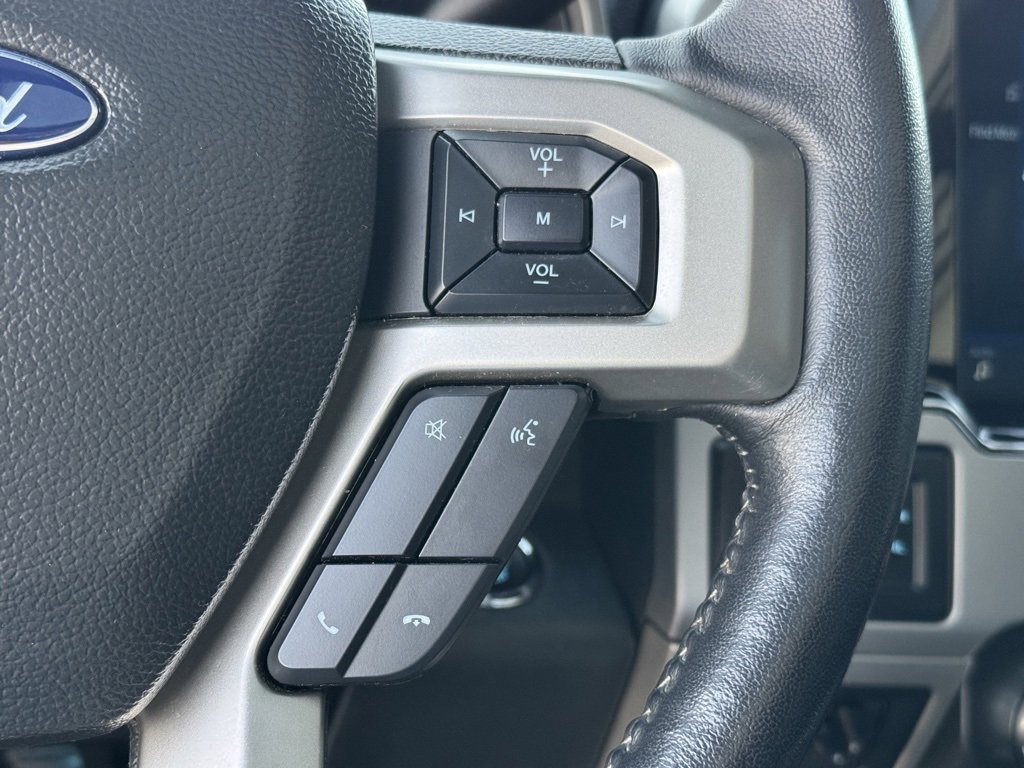 Used 2022 Ford F350 Lariat w/ Black Appearance Package image 36