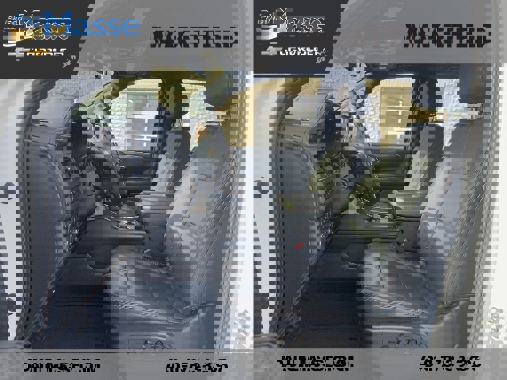 Used 2022 Chevrolet Suburban RST w/ Luxury Package image 10