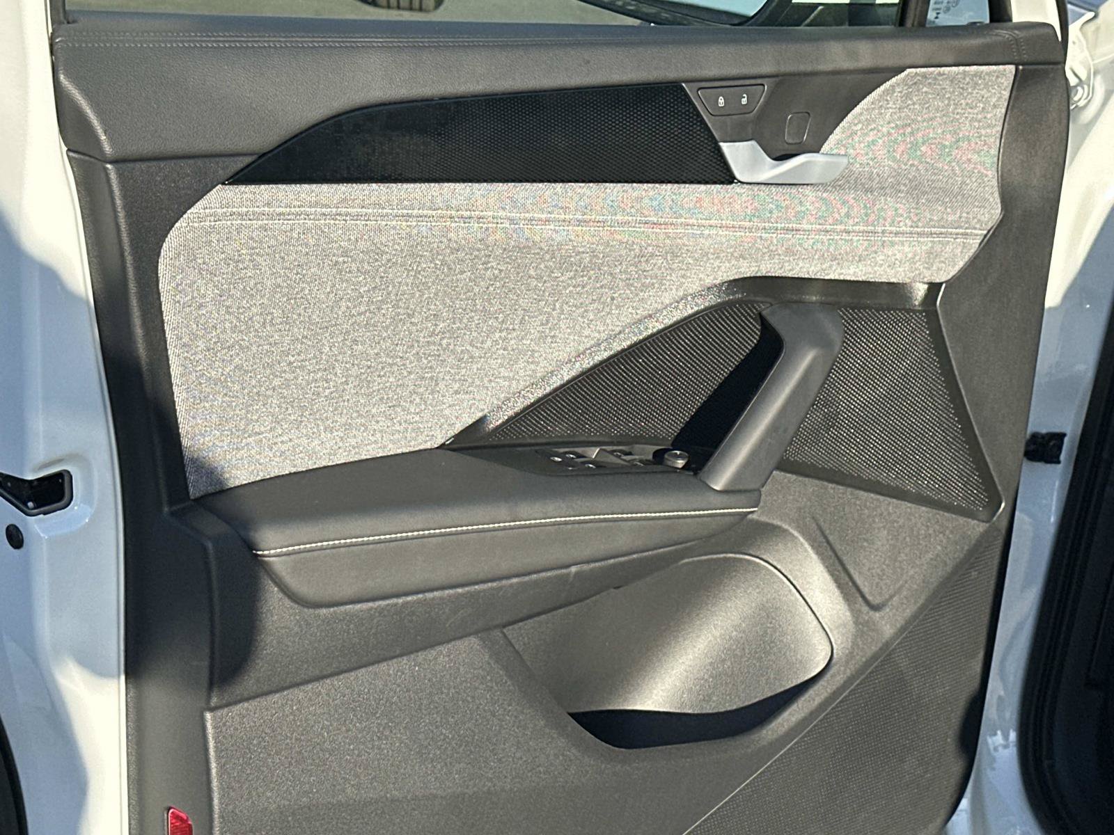 Certified 2026 Volkswagen Tiguan S FWD image 19
