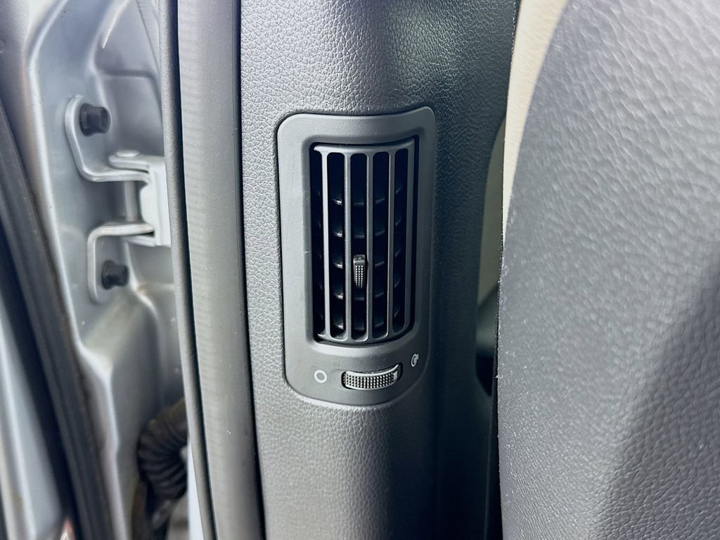 Used 2019 Hyundai Santa Fe XL FWD image 28