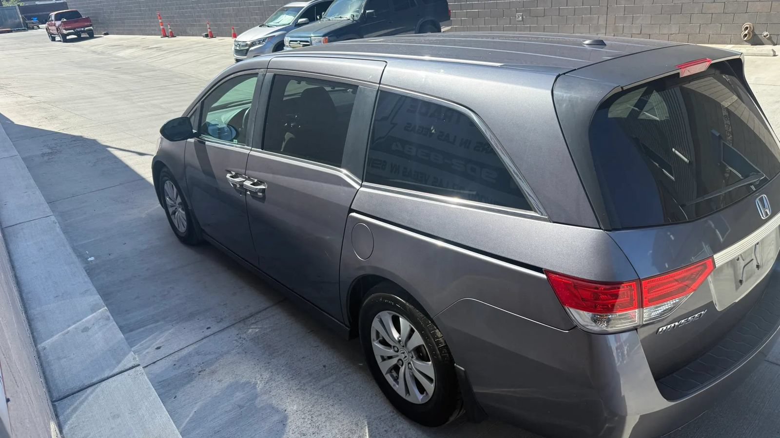 Used 2015 Honda Odyssey EX-L image 6
