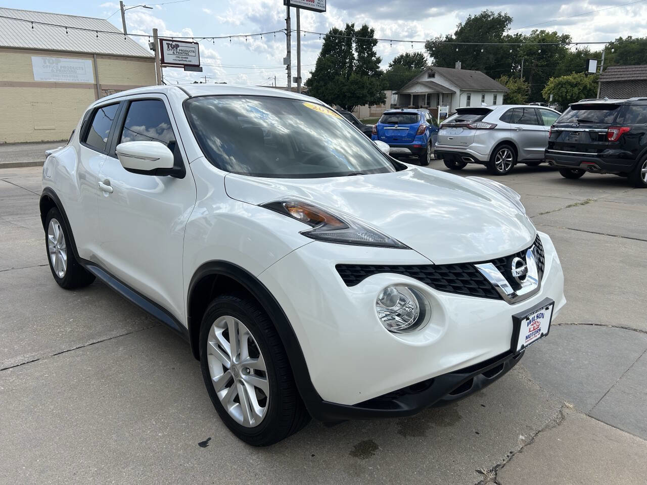 Used 2015 Nissan Juke S image 4