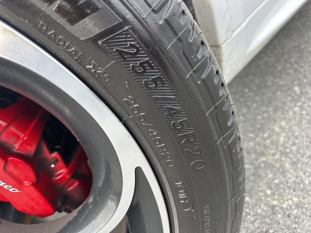 Used 2022 Alfa Romeo Stelvio Veloce image 40