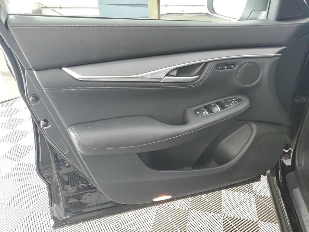 Used 2025 INFINITI QX55 Luxe w/ Cargo Package AWD/4WD image 28