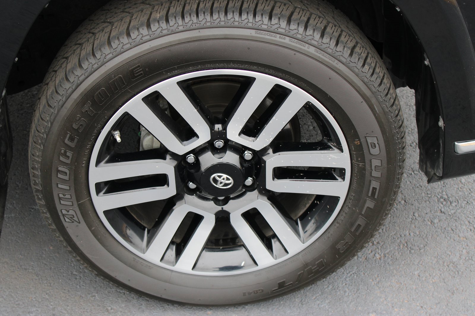 Used 2021 Toyota 4Runner Limited image 20